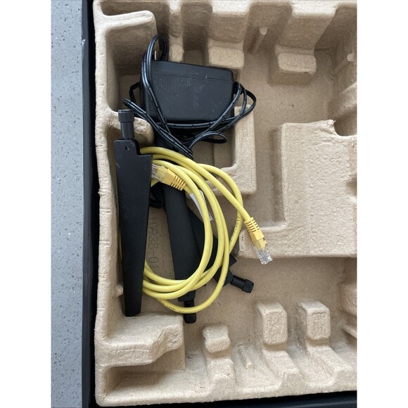 NETGEAR Nighthawk AC2300 R7000P Smart WiFi Router MU-MIMO complete tested - Picture 6 of 10